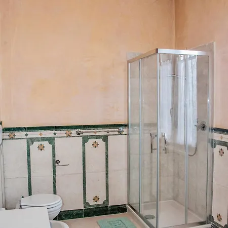 Bed & Breakfast Paradise 3*