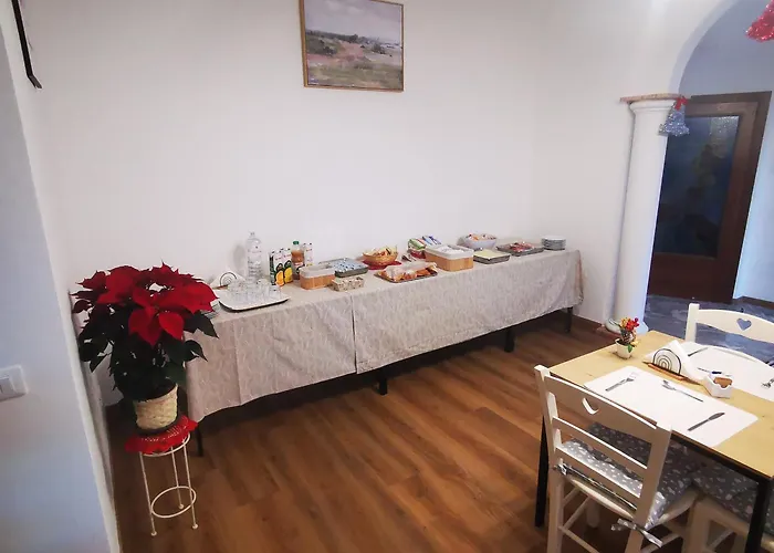 Paradise Bed & Breakfast 3*